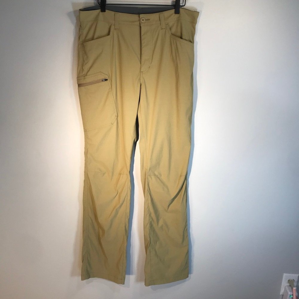 Eddie Bauer Mens Khaki Pants